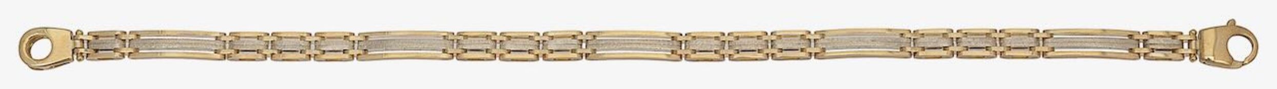 A 9ct gold two-tone bracelet