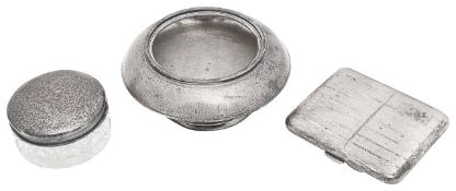A George V engine turned silver cigarette case and other silver