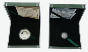China. Peoples Bank of China 2004 palladium proof 100 Yuan coin Panda and 50 Yuan