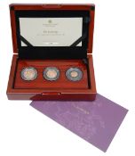 United Kingdom. Royal Mint Elizabeth II 2021 gold three-coin proof Sovereign set