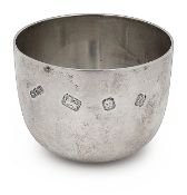 An Elizabeth II silver tumbler cup