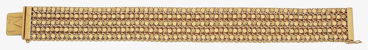 A fine Continental articulated gold bracelet