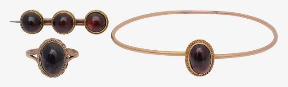 A suite of cabochon garnet jewellery