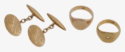 An 18ct gold and diamond gents signet ring, a signet ring and a pair of 9ct cufflinks