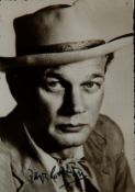 Joseph Cotton signed 6x4inch black and white photo. Good condition Est.