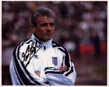 Kevin Keegan signed 10x8 inch colour photo pictured while manager of England. Good condition Est.