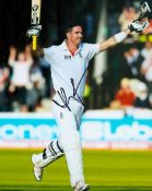 Football David Seaman signed 10x8 inch colour Autographed Editions photo with bio on back. Good