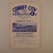 1 x Cardiff City 1949-50 Season football programme, Vs Southampton Apr 17 1950, programme has