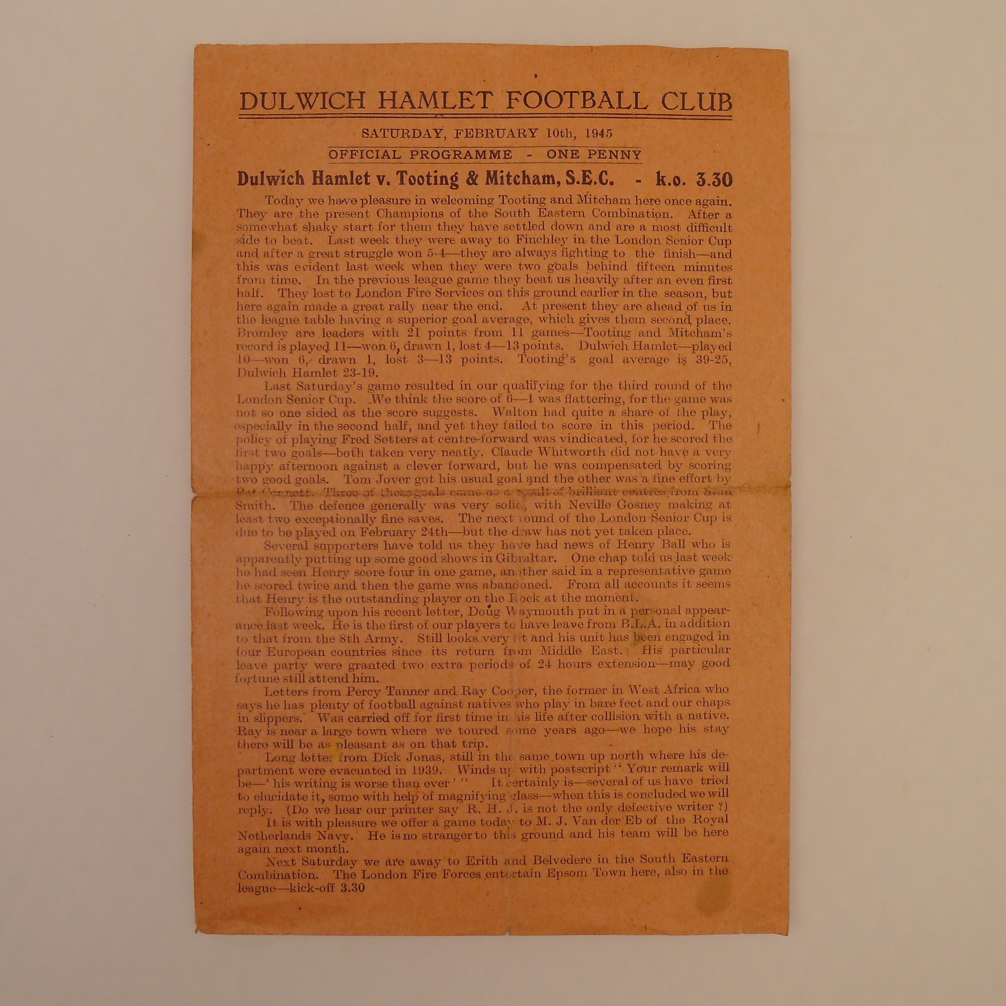 1 x Dulwich Hamlet 1944-45 South Eastern Combination Season football programme, Vs Tooting and - Image 2 of 2
