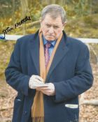 Midsomer Murders colour 8x10 photo signed by actor John Nettles (Inspector Barnaby). Good condition.
