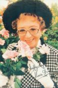 Thora Hird signed 6x4 inch colour photo. Good condition Est.