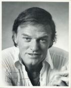 Keith Michell signed 10x8 inch black and white photo. Good condition Est.