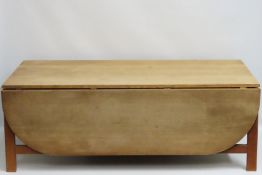 A 1960's oak Fredericia Stolefabrik Danish drop le