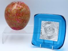 A Jo Downs art glass dish 138mm square, twinned wi