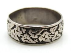 A 19thC. Birmingham silver ring by Samuel Garside,