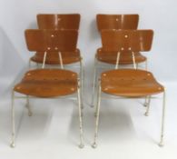 Four Ernest Race 'Roebuck' stacking chairs origina