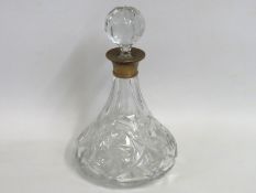 A London 1971 silver collared cut glass crystal sh