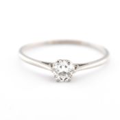 18CT WHITE GOLD & DIAMOND SINGLE STONE RING