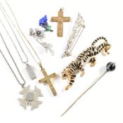 COLLECTION OF SILVER WHITE METAL & COSTUME JEWELLERY