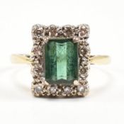 HALLMARKED 18CT GOLD TOURMALINE & DIAMOND RING
