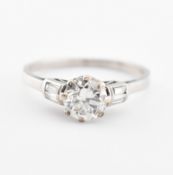 1920S PLATINUM & DIAMOND SOLITAIRE RING