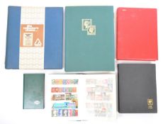 COLLECTION OF UK & INTERNATIONAL FRANKED & UNFRANKED STAMPS