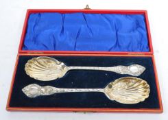 PAIR OF BOXED JOHN BATT & CO LTD SILVER PLATE SERVING SPOONS