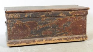 19TH CENTURY VICTORIAN BLANKET BOX / CHEST