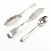 TWO GEORGE III HALLMARKED SILVER FISH KNIVES & TEA SPOON