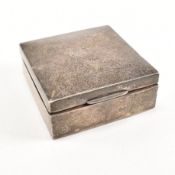 GEORGE V HALLMARKED SILVER MOUNTED CIGARETTE BOX