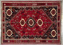 20TH CENTURY SOUTH WEST PERSIAN QASHQAI FLOOR RUG