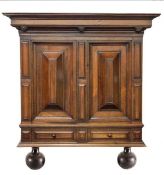 DUTCH 18TH CENTURY CARVED OAK ARMOIRE KUSSENKAST