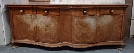 LARGE CONTINENTAL EARLY 20TH CENTURY WALNUT CREDENZA
