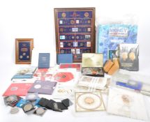 COLLECTION OF UNITED KINGDOM & AMERICAN COINAGE & EPHEMERA