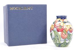 CONTEMPORARY MOORCROFT POTTERY HELLEBORE PATTERN VASE