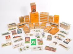 COLLECTION OF VINTAGE 20TH CENTURY CIGARETTE CARDS