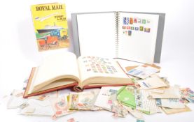 LARGE COLLECTION OF 19TH AND 20TH CENTURY STAMPS