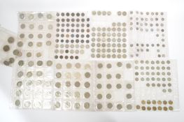 COLLECTION OF UNITED KINGDOM EARLY 20TH CENTURY COINS