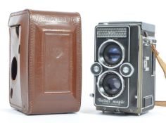 MID CENTURY FRANKE AND HEIDECKE ROLLEI MAGIC CAMERA