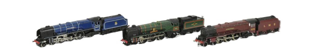 MODEL RAILWAY - X3 HORNBY OO GAUGE LOCOMOTIVES