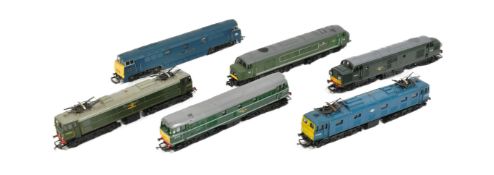 MODEL RAILWAY - COLLECTION OF OO GAUGE DIESEL LOCOMOTIVES