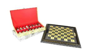 LORD OF THE RINGS - EAGLEMOSS CHESS SET PIECES & BOARD