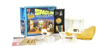 SPACE 1999 - VINTAGE MATTEL MOON BASE ALPHA PLAYSET