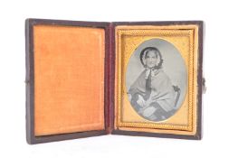 19TH CENTURY VICTORIAN DAGUERREOTYPE PHOTOGRAPH