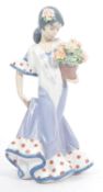 LLADRO - FLORA MARIA - LATE 20TH CENTURY PORCELAIN FIGURE