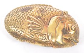 VINTAGE MID 20TH CENTURY BRASS VESTA CASE IN FISH FORM