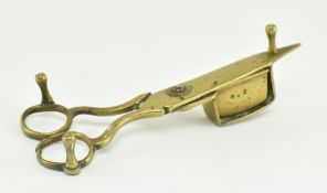 CIRCA 1740s BRASS CANDLE WICK TRIMMER ON FEET