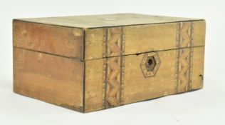 TUNBRIDGEWARE - BURR WALNUT & MOTHER OF PEARL INLAID BOX