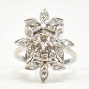 WHITE GOLD & DIAMOND CLUSTER RING