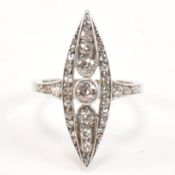 18CT WHITE GOLD & DIAMOND NAVETTE RING